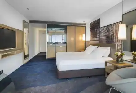 Hilton Auckland - 42