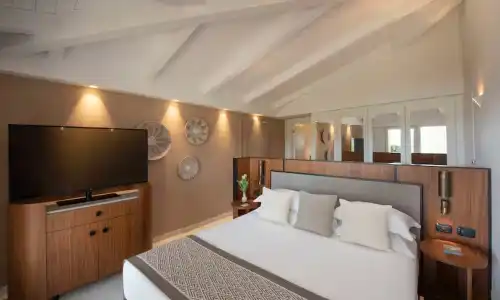Baia di Chia Resort Sardinia, Curio Collection by Hilton - 40