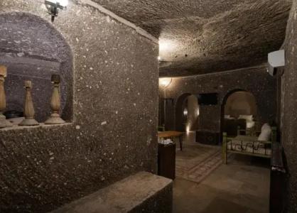 Grand Cave Suites - 81