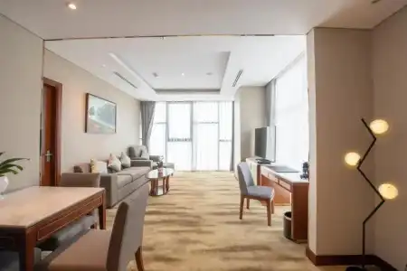 Wyndham Garden - 39