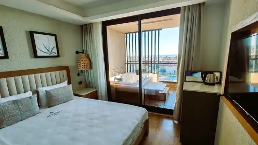 Aletris Deluxe & Spa - 5