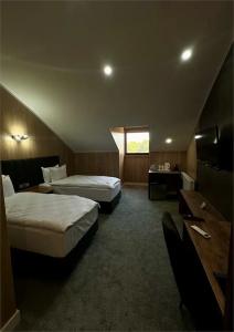 Wellfort - 43