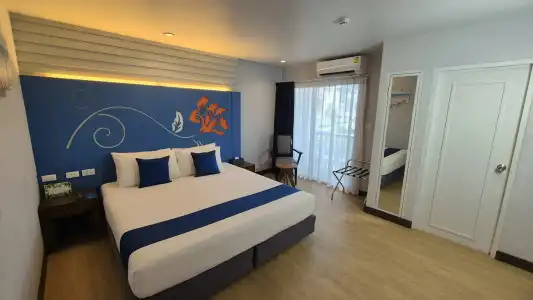 Days Inn by Wyndham Patong Beach Phuket - 43