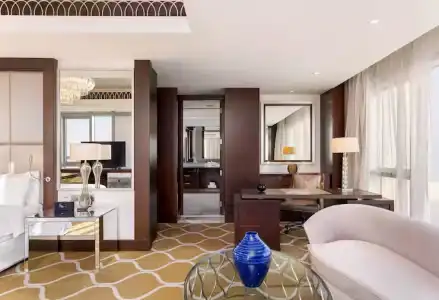 Hilton Dubai Al Habtoor City - 80