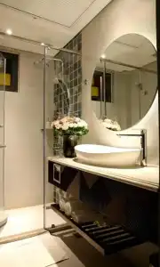 Au Lac Legend - 31