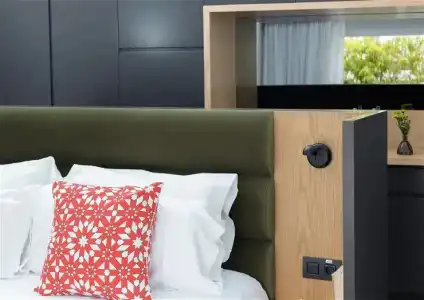 Suites 1478 - 27