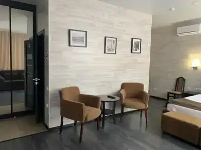 Red Fox na Vzlotnoy 2e - 67