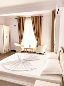 Majestic Apartment - 31