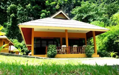 Tonsai Bay Resort - 58