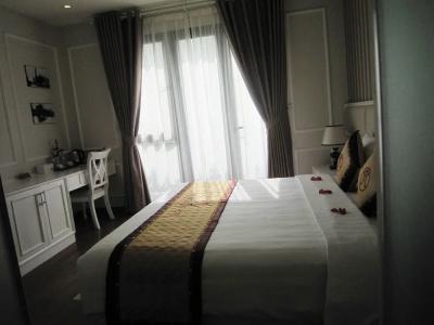 Hanoi HM Boutique - 79