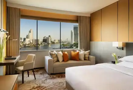 Millennium Hilton Bangkok - 41