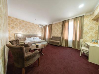 Grand Capital - 51
