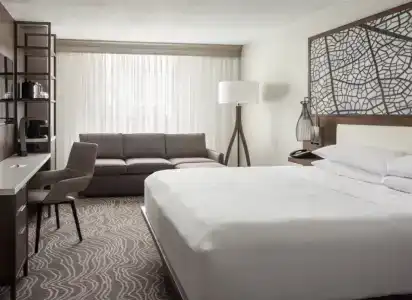 Marriott Orlando Airport Lakeside - 12