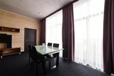 Art Ulianovsk Left Bank - 110