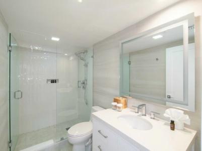 Bentley South Beach - 71