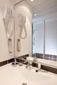 ibis Paris Porte De Montreuil - 32