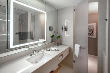 Four Seasons Dubai International Financial Centre - 71