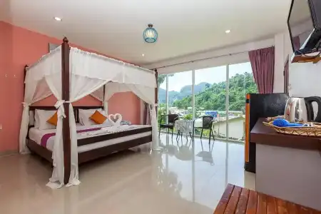 Phi Phi Chang Grand Resort & Spa - 63