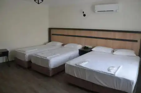Piyes Otel - 103