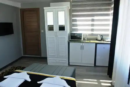 Emirhan Guesthouse & Suites - 81