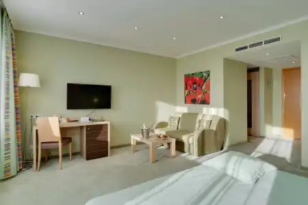 Nashotel - 55
