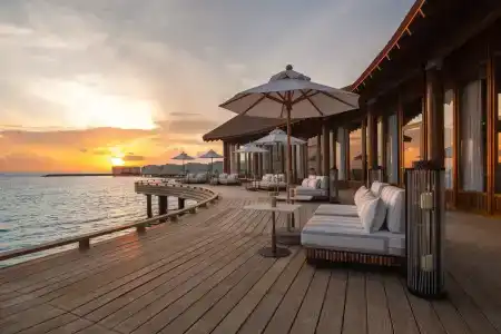 Centara Grand Lagoon Maldives - 6
