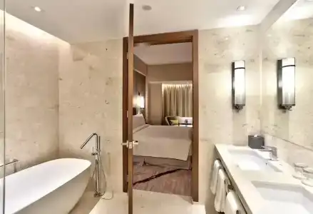 Hilton Kota Kinabalu - 73