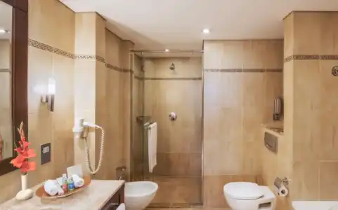 Khalidiya Palace Rayhaan by Rotana, Abu Dhabi - 67