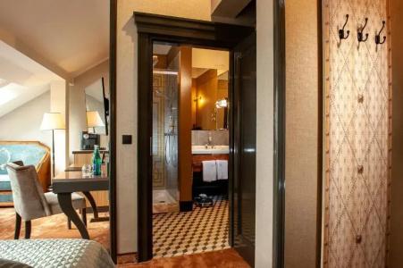 Balthazar Design - 48