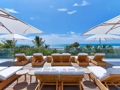 Ocean View Apartment On South Beach - 24