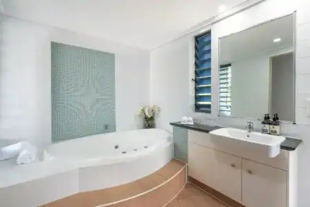 Peninsula Boutique Port Douglas - Adults Only Haven - 37