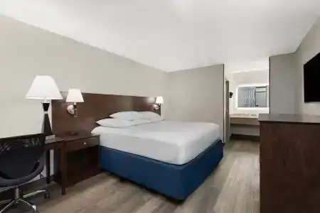 Days Inn by Wyndham Orlando Conv. Center/International Dr - 15
