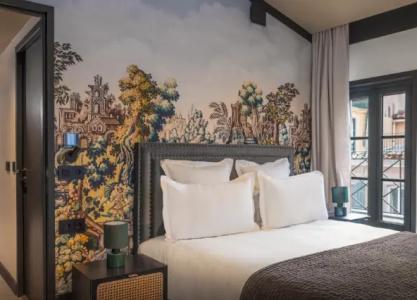 Maisons du Monde Hôtel & Suites - Marseille Vieux Port - 89