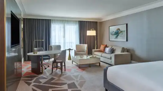 Crescent Court - 62