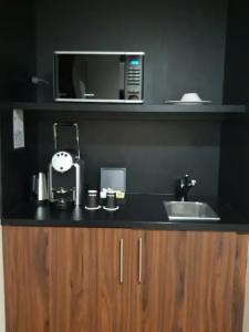 Nash Suites Airport - 36