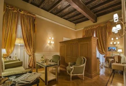 Corona d'Oro 1890 - 83