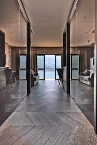 Splendid Palace - 49