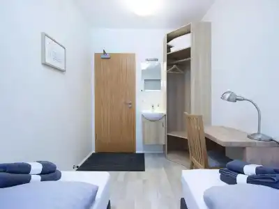 Kef Guesthouse by Keflavík Airport - 11