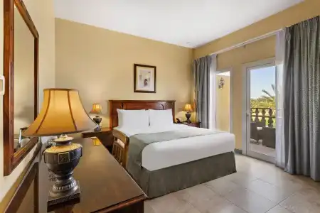 Al Hamra Beach and Golf Resort - 32