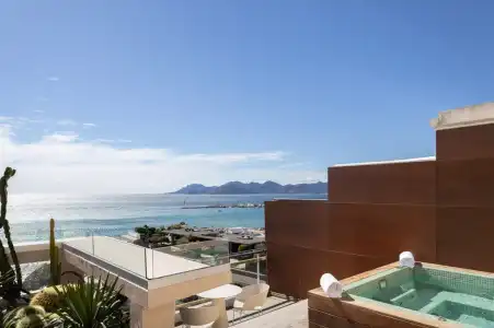 Mondrian Cannes - 55