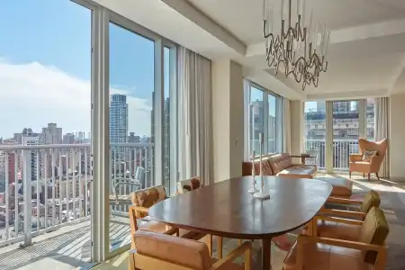 Park Ave - 72
