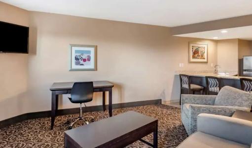 Best Western Plus Las Vegas South Henderson - 67
