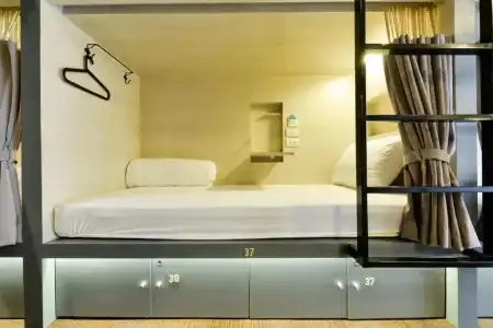 The Cube Hostel Silom - 29