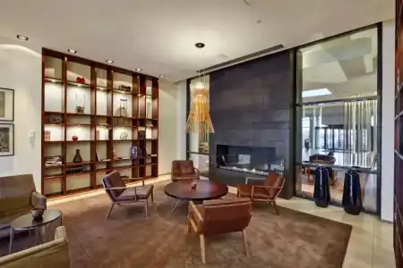 Hilton Reykjavik Nordica - 25