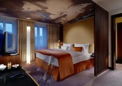 Vier Jahreszeiten Kempinski - 48