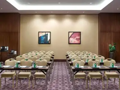 Swissôtel Al Ghurair - 28