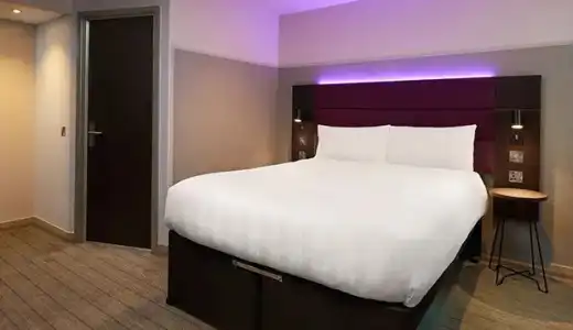 Premier Inn London City - Tower Hill - 33