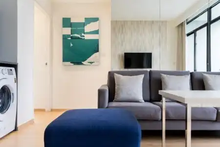 Arden and Residence - 85