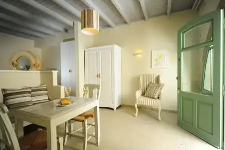 Mythos Suites Boutique - 25