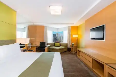 Holiday Inn Bangkok Silom by IHG - 42